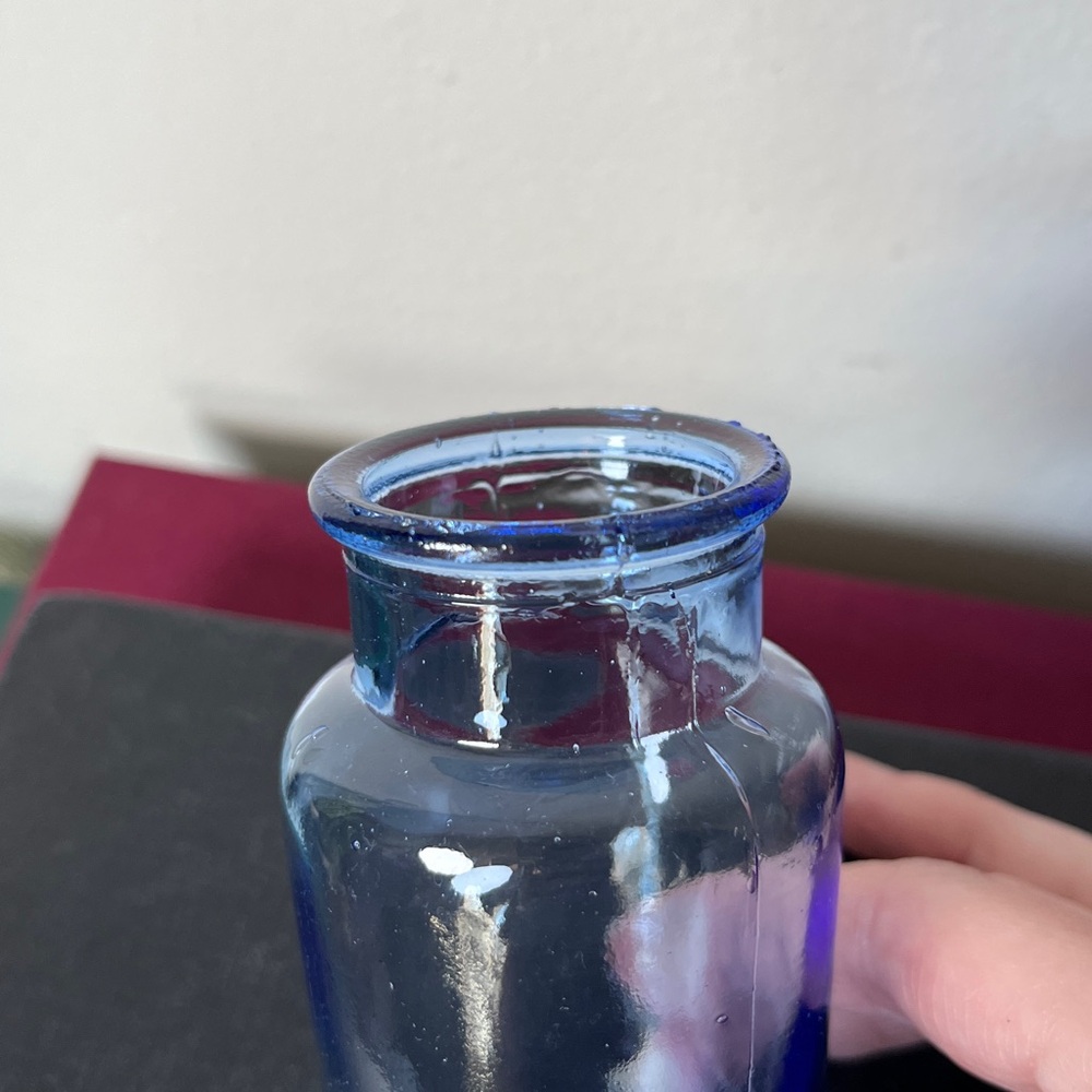 Vintage Blue Glass Mini Apothecary Jar Bubble Lid Taiwan - Picture 3 of 5